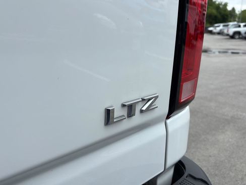 Used 2024 Chevrolet Silverado 3500 LTZ AWD/4WD image 11