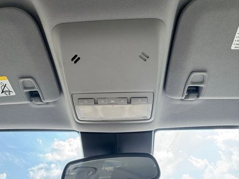 Used 2019 Chevrolet Trax LS image 26