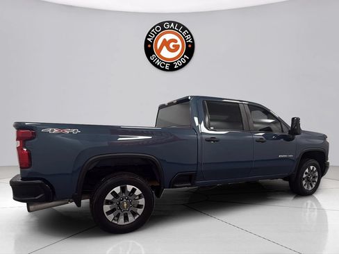 Used 2025 Chevrolet Silverado 2500 Custom w/ Custom Value Package AWD/4WD image 7