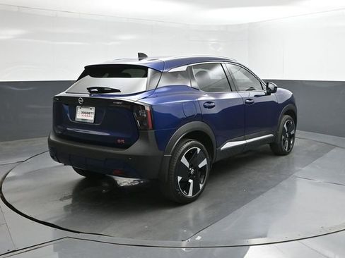 New 2026 Nissan Kicks SR w/ SR Premium Package image 8