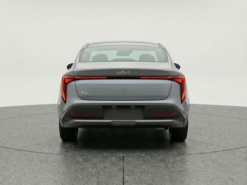 Used 2025 Kia K4 FWD image 6