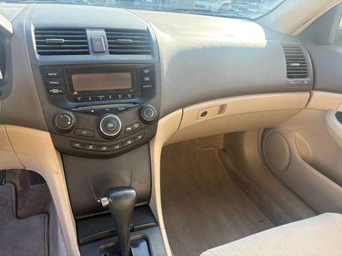 Used 2003 Honda Accord LX image 10
