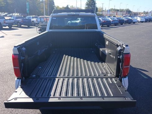 New 2025 Toyota Tacoma TRD Sport image 9