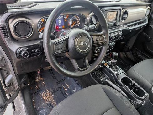 Used 2021 Jeep Wrangler Unlimited Sport image 10
