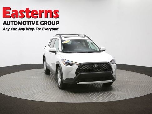 Used 2023 Toyota Corolla Cross LE image 51