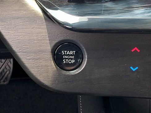 New 2025 Nissan Murano SL AWD/4WD image 16