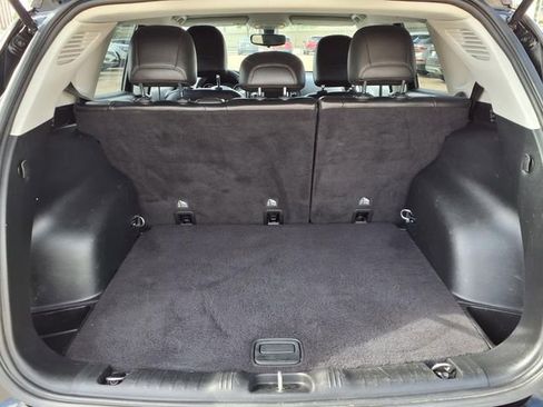 Used 2019 Jeep Compass Latitude FWD image 25