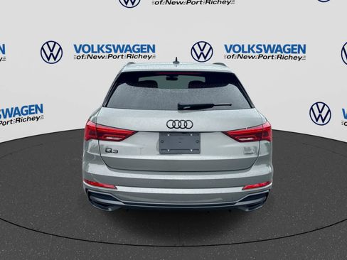Used 2022 Audi Q3 2.0T Premium Plus AWD/4WD image 13