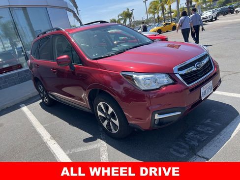Used 2018 Subaru Forester 2.5i Premium AWD/4WD image 2
