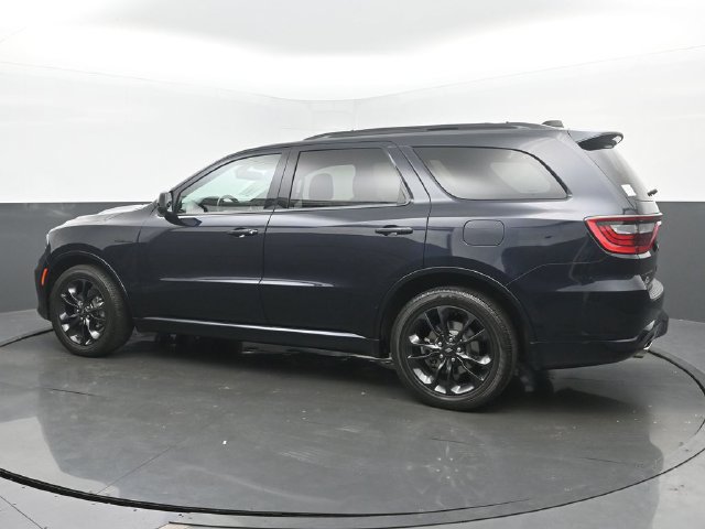 Used 2023 Dodge Durango R/T w/ Blacktop Package AWD/4WD image 3