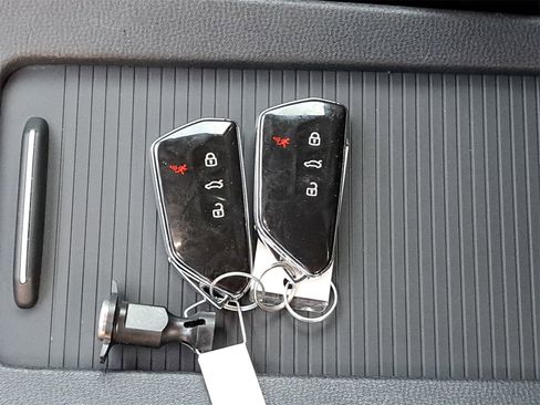 Certified 2022 Volkswagen ID.4 Pro image 36