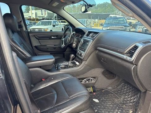 Used 2013 GMC Acadia SLT image 25