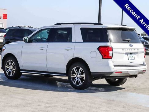 Used 2022 Ford Expedition XLT RWD image 6