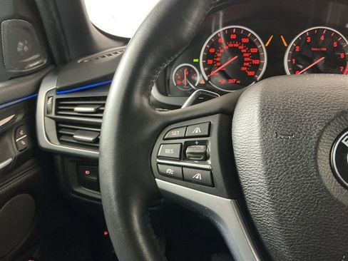 Used 2018 BMW X5 xDrive40e AWD/4WD image 14