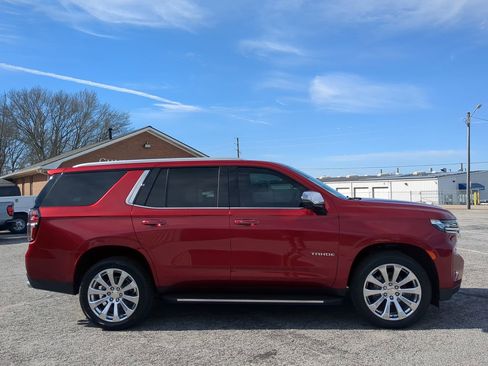 Used 2021 Chevrolet Tahoe Premier w/ Premium Package image 1