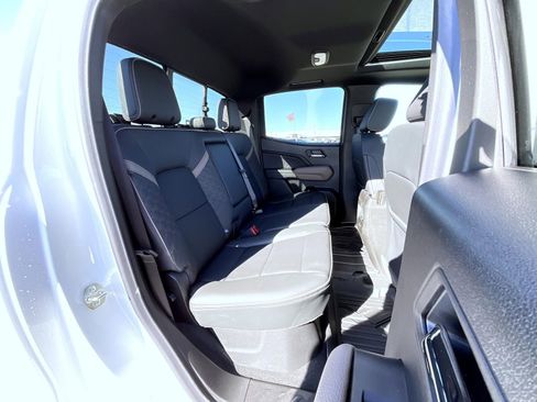 New 2026 GMC Canyon Denali image 18