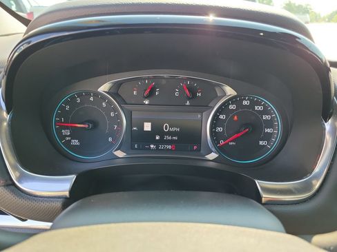 Used 2023 Chevrolet Traverse RS AWD/4WD image 29