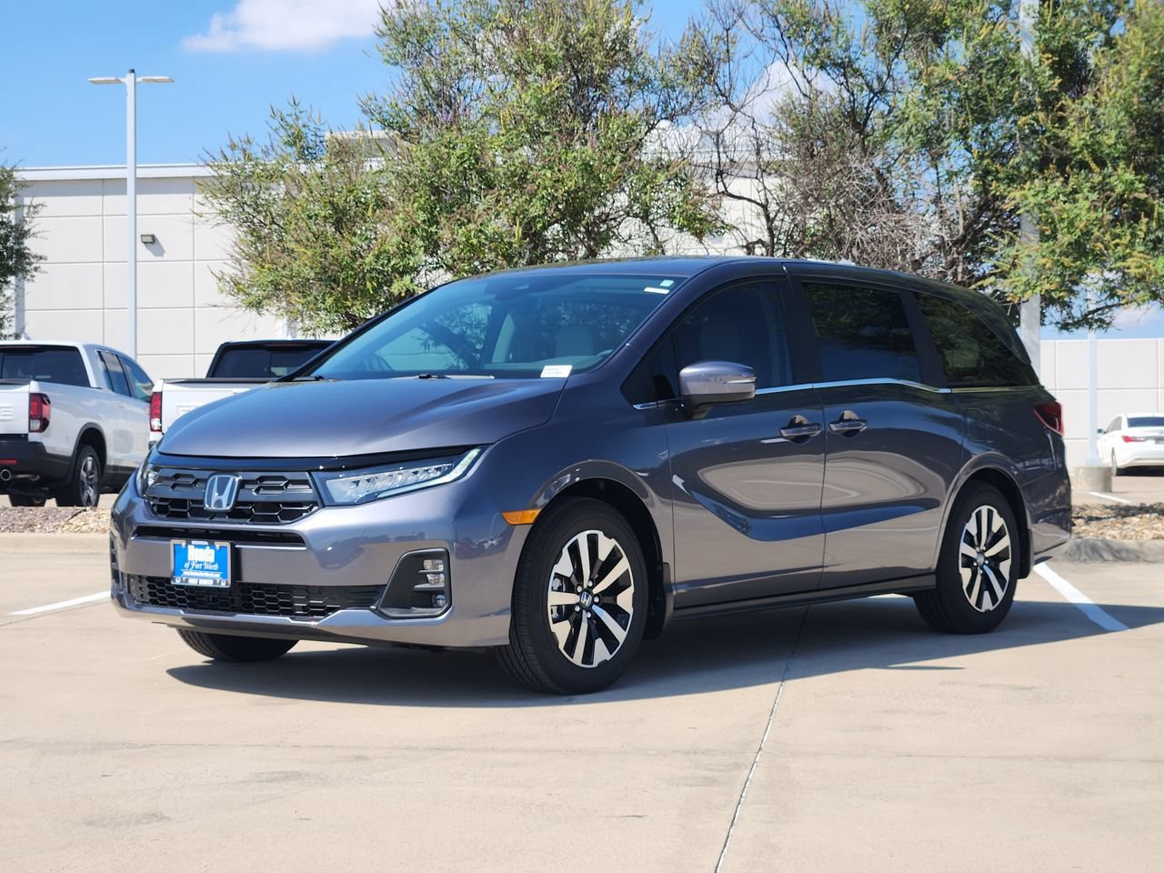 New 2027 Honda Odyssey EX-L image 2