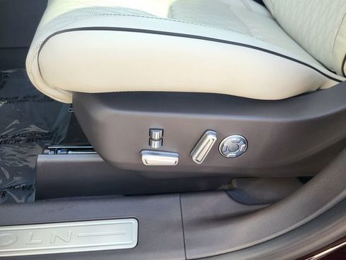 New 2025 Lincoln Nautilus Black Label image 14