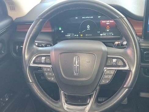 Used 2022 Lincoln Nautilus Reserve w/ Equipment Group 201A AWD/4WD image 14