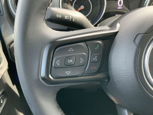Used 2023 Jeep Wrangler Sport AWD/4WD image 27