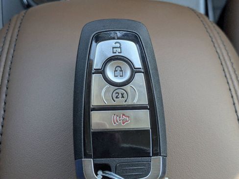 New 2025 Ford Bronco Sport Outer Banks w/ Outer Banks Tech Package+ AWD/4WD image 33