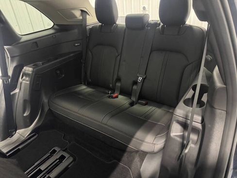 Used 2025 MAZDA CX-90 3.3 Turbo w/ Preferred Package image 9