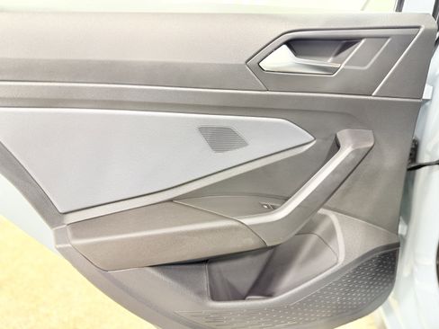 Used 2025 Volkswagen Jetta GLI Autobahn image 24