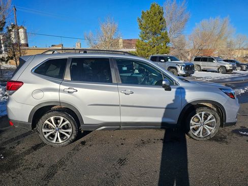Used 2019 Subaru Forester Limited image 12