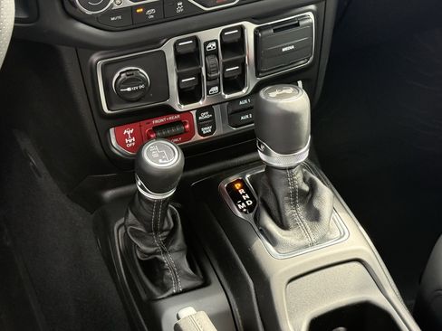 New 2026 Jeep Wrangler Unlimited Rubicon 392 image 15