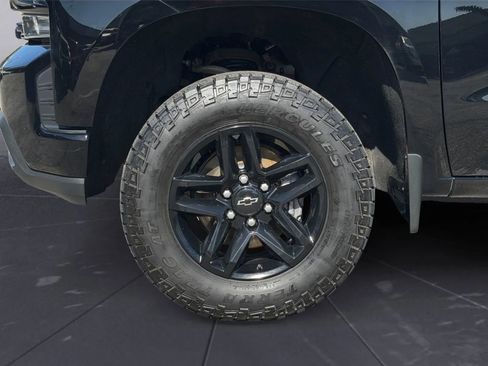 Used 2019 Chevrolet Silverado 1500 LT Trail Boss image 34