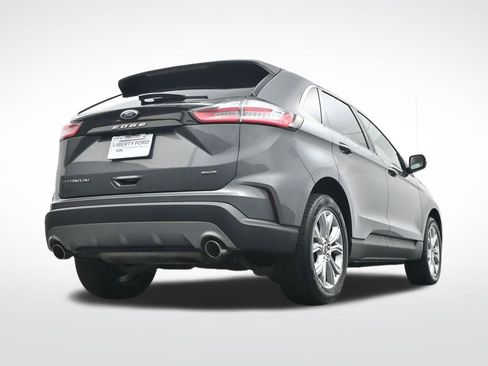 Used 2024 Ford Edge Titanium image 37