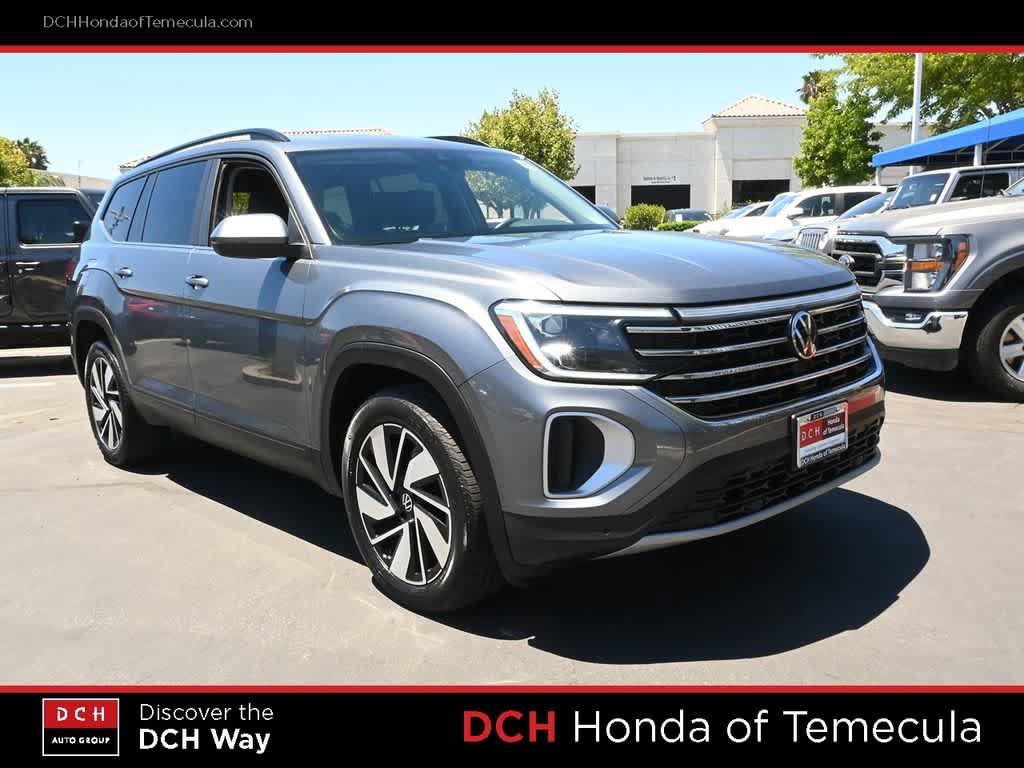 Used 2024 Volkswagen Atlas SE FWD image 3