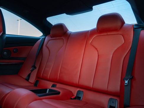 Used 2017 BMW M4 Coupe image 29