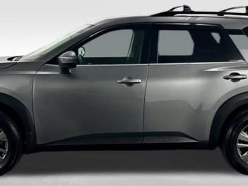 Used 2022 Nissan Pathfinder SV w/ SV Premium Package image 5