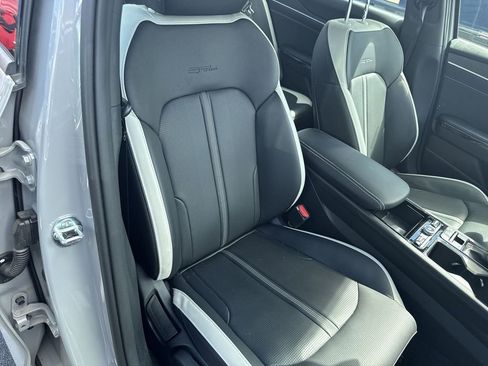 Used 2025 Kia K5 GT-Line FWD image 30