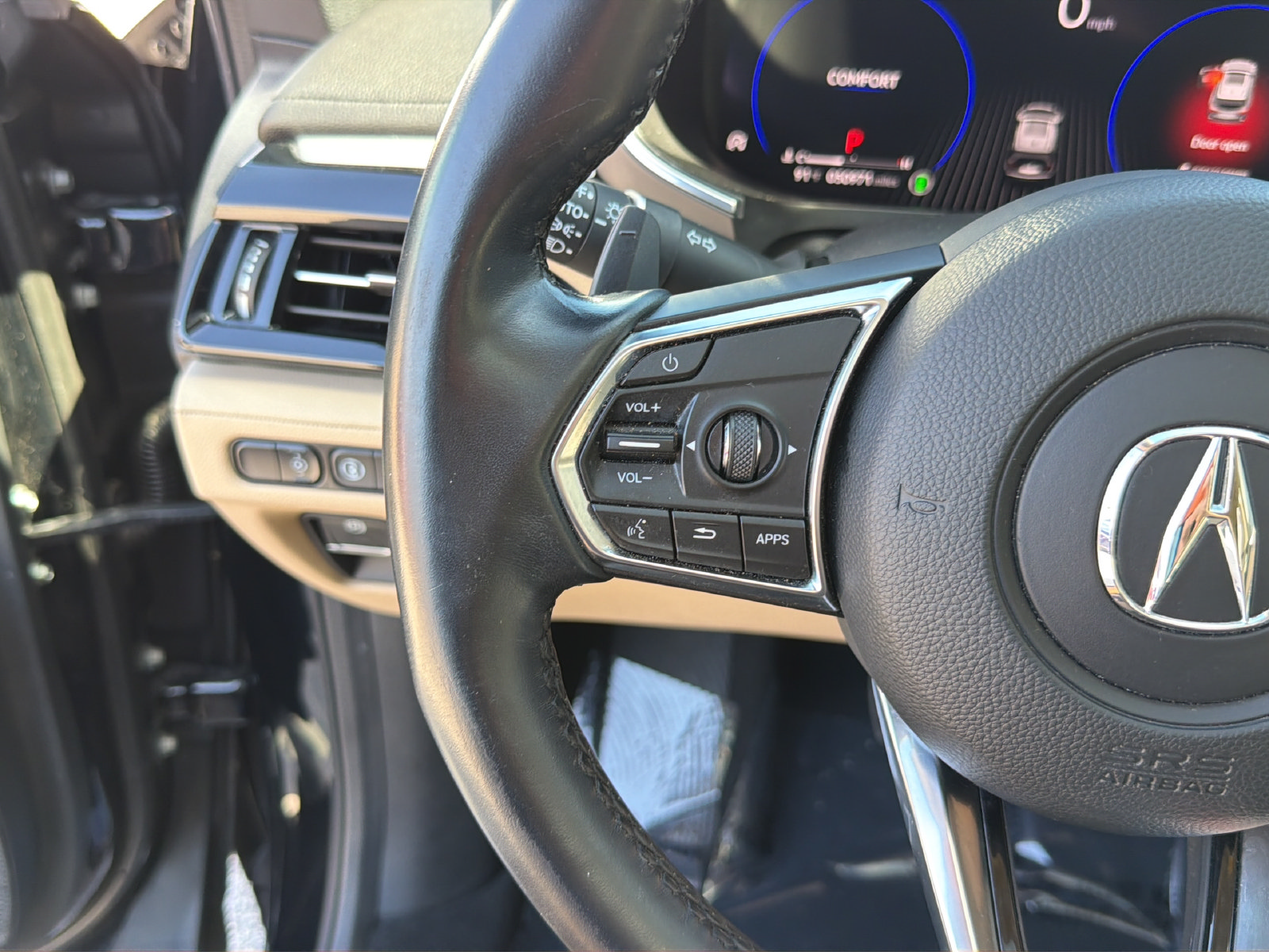 Used 2022 Acura MDX FWD image 19