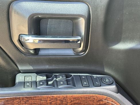Used 2015 GMC Sierra 1500 SLE w/ SLE Value Package AWD/4WD image 23