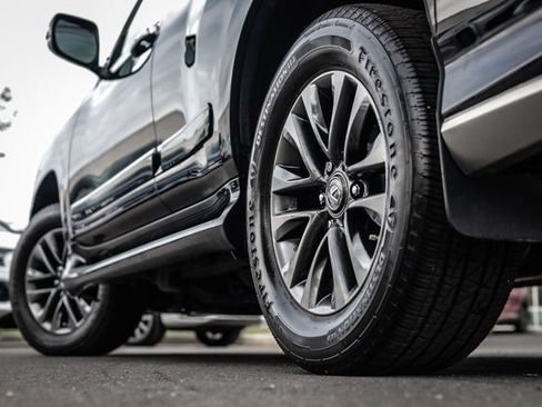Used 2018 Lexus GX 460 Premium AWD/4WD image 20