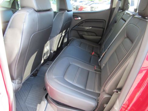 Used 2020 GMC Canyon Denali image 34