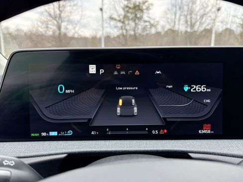 Used 2022 Kia EV6 Wind w/ Wind Technology Package image 10