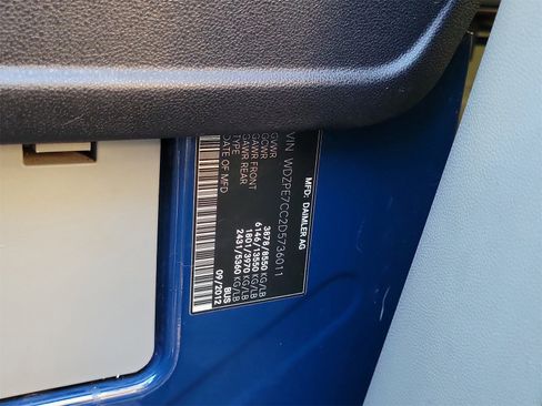 Used 2013 Mercedes-Benz Sprinter 2500 image 12