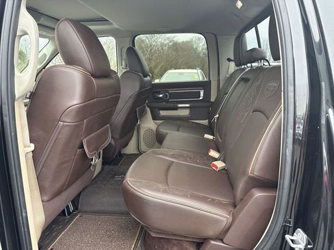 Used 2016 RAM 3500 Laramie Longhorn w/ Convenience Group image 32