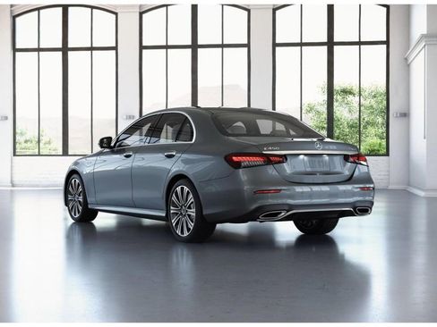 Used 2023 Mercedes-Benz E 450 4MATIC Sedan image 29