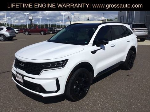 Used 2023 Kia Sorento SX AWD/4WD image 4