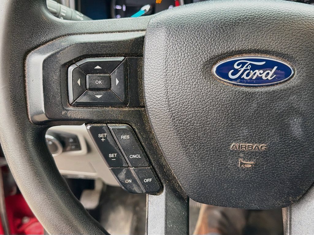 Used 2020 Ford F250 XL w/ STX Appearance Package AWD/4WD image 12