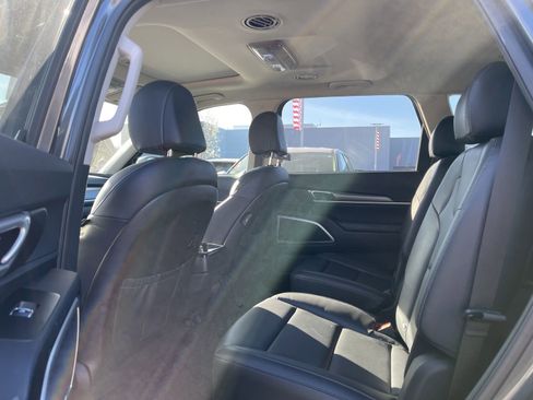 Used 2021 Kia Telluride S image 4