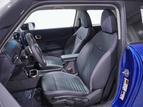 Used 2025 MINI Cooper S image 7