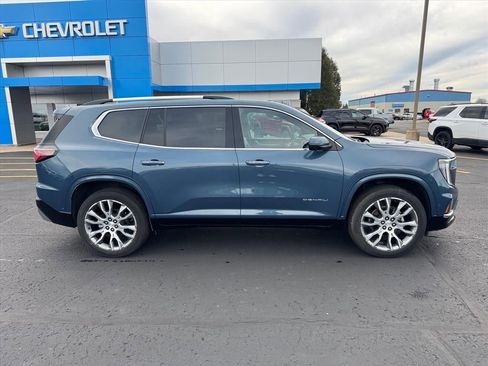 Used 2024 GMC Acadia Denali w/ Super Cruise Package image 2