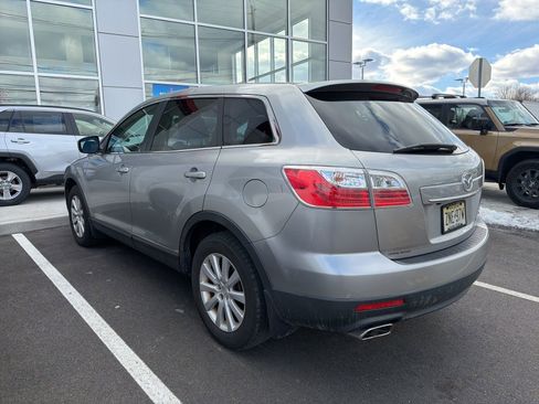 Used 2010 MAZDA CX-9 Touring w/ Moonroof & Bose Audio Pkg image 5